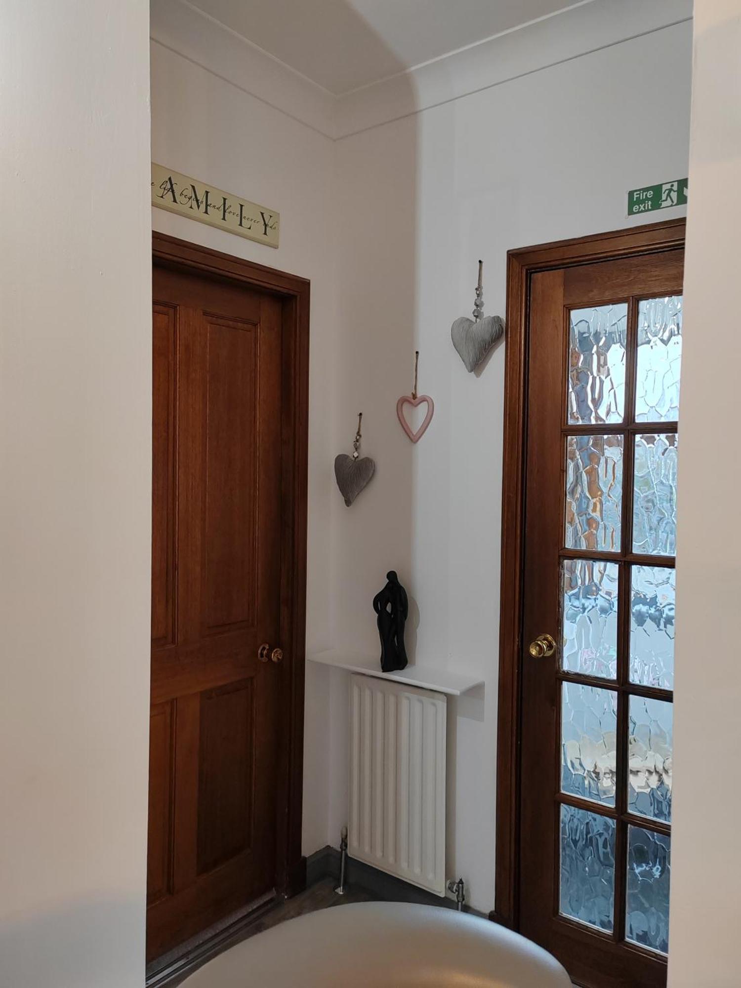 Westview Villa Бъки Екстериор снимка